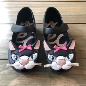 Mini Melissa black cats size 11